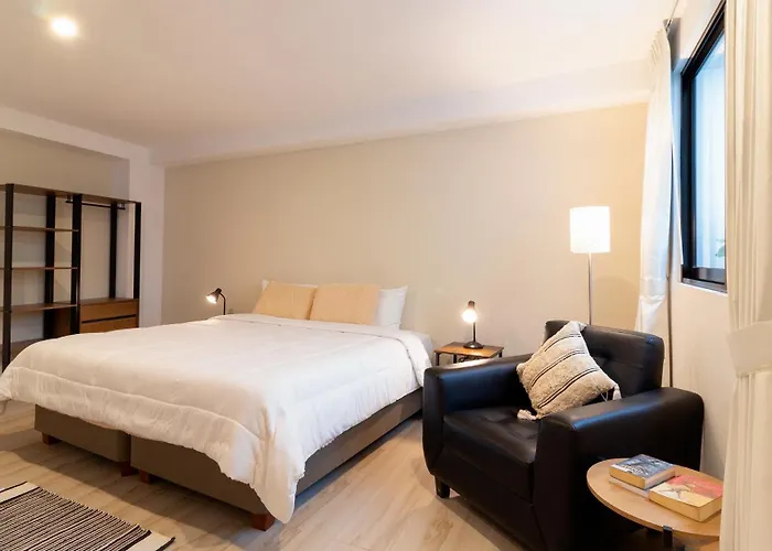 Chaska Apartment